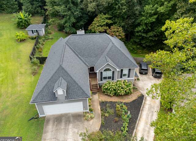 Property at 114 Greenpointe Way, Carrollton, GA 30117, 6 beds, 4 baths