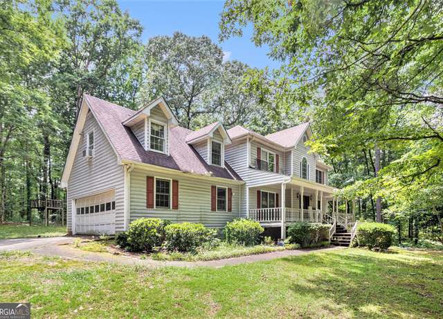 Property at 1722 Luther Bailey Rd, Senoia, GA 30276, 3 beds, 2 baths