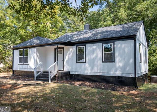 Property at 495 Clover St, Athens, GA 30607, 3 beds, 2 baths