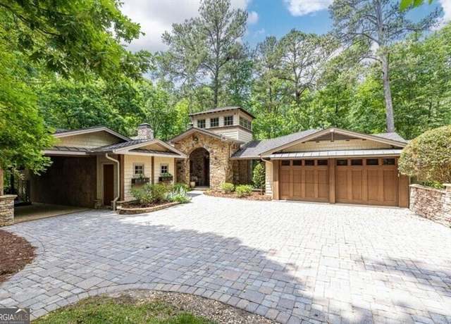 Property at 4421 Paradise Cir, Vinings, GA 30339, 5 beds, 5 baths