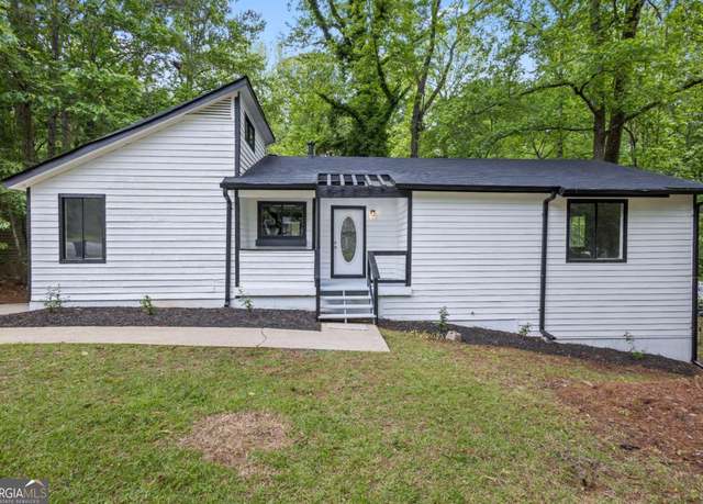 Property at 9438 Cedar Creek Pl, Douglasville, GA 30135, 3 beds, 2 baths