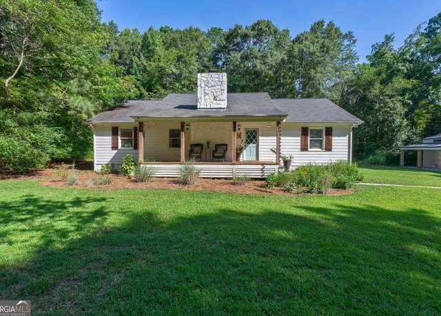 Property at 1370 Athens Rd, Winterville, GA 30683, 3 beds, 2 baths