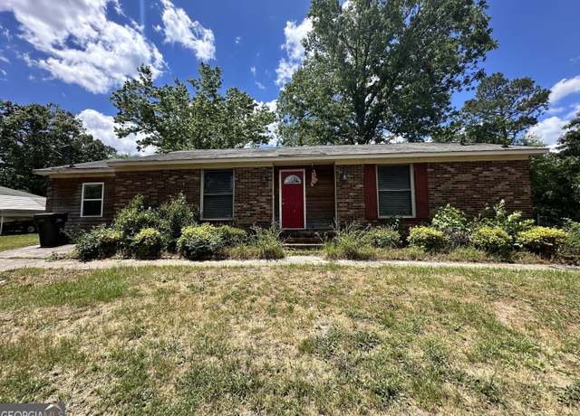 Property at 4153 Old Waynesboro Rd, Hephzibah, GA 30815, 3 beds, 1 bath