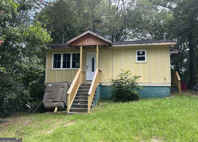 Property at 1960 Kitchens Rd, Macon, GA 31211, 2 beds, 1 bath