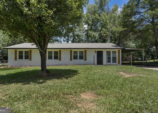 Property at 919 54th St, Columbus, GA 31904, 3 beds, 2 baths