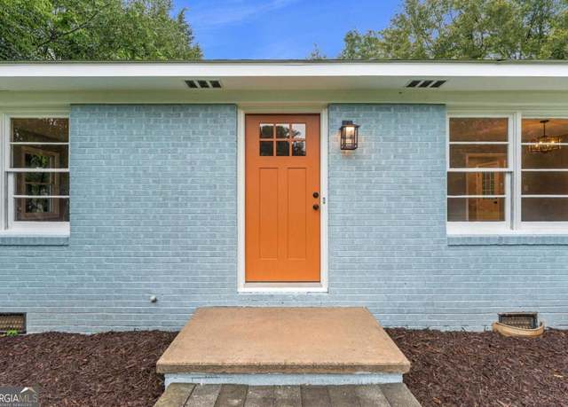 Property at 140 Northcrest Dr, Athens, GA 30601, 3 beds, 1 bath