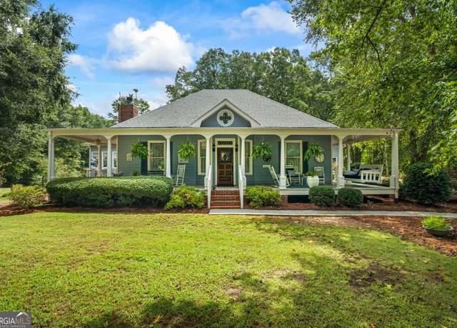Property at 12380 Hazelbrand Rd NE, Covington, GA 30014, 3 beds, 2 baths