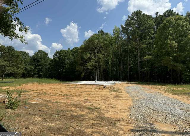 Property at 390 Coan Dr, Mcdonough, GA 30252, 5 beds, 3.5 baths