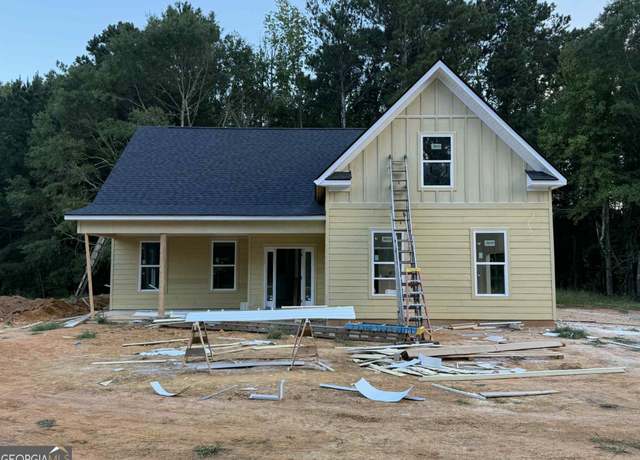 Property at 390 Coan Dr, Mcdonough, GA 30252, 5 beds, 3.5 baths
