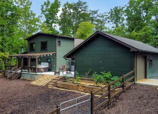 Property at 261 Rooks Rd, Mineral Bluff, GA 30559, 3 beds, 2.5 baths