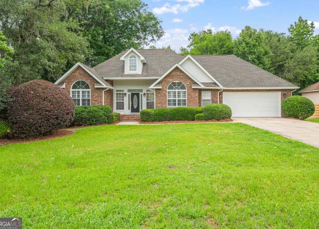Property at 124 Cinder Hill Dr, Brunswick, GA 31523, 4 beds, 3 baths