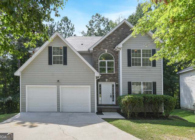 Property at 310 Espana St, South Fulton, GA 30349, 4 beds, 3.5 baths