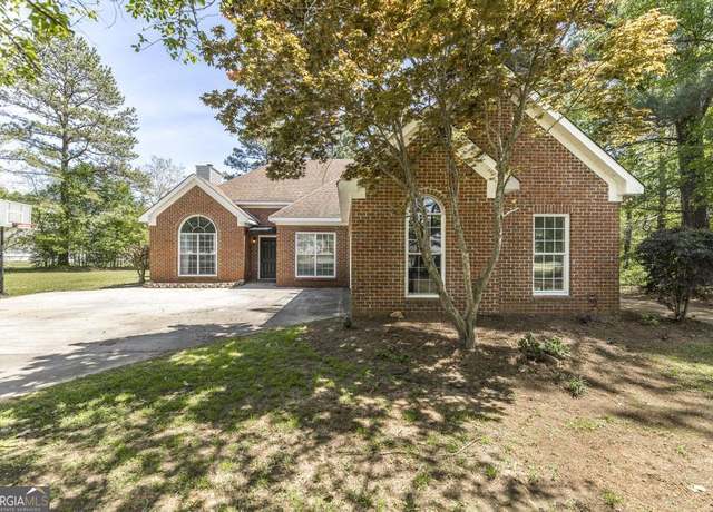 Property at 308 Ellis Ct, Macon, GA 31216, 3 beds, 2 baths