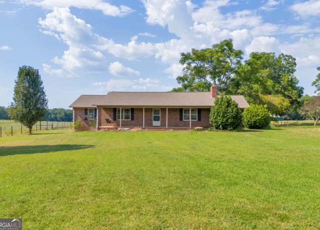Property at 226 Floyd Rd, Canon, GA 30520, 3 beds, 2 baths