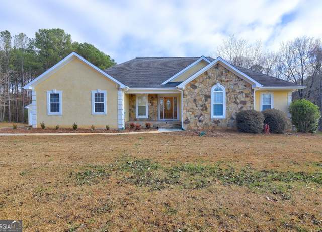 Property at 217 Godsey Rd, Jackson, GA 30233, 5 beds, 3 baths