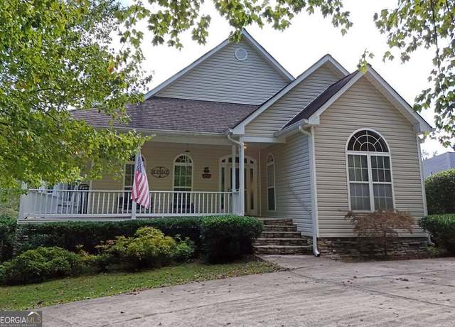 Property at 4695 Arrowhead Rd, Hiawassee, GA 30546, 3 beds, 3.5 baths