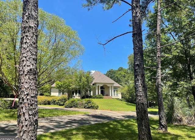 Property at 108 NW Regina Dr NE, Milledgeville, GA 31061, 3 beds, 3.5 baths