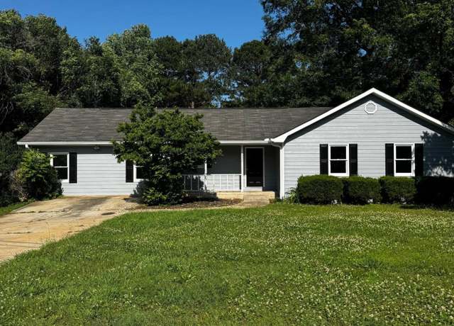 Property at 2204 Liberty Ln SW, Conyers, GA 30094, 3 beds, 2 baths