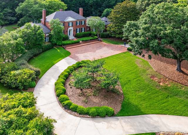 Property at 603 Country Club Rd, Lagrange, GA 30240, 5 beds, 7.5 baths