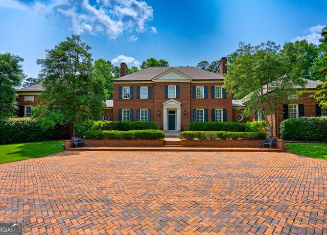 Property at 603 Country Club Rd, Lagrange, GA 30240, 5 beds, 7.5 baths