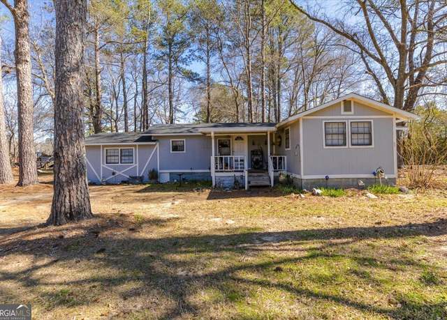 Property at 499 Pioneer Rd, Macon, GA 31217, 3 beds, 2.5 baths