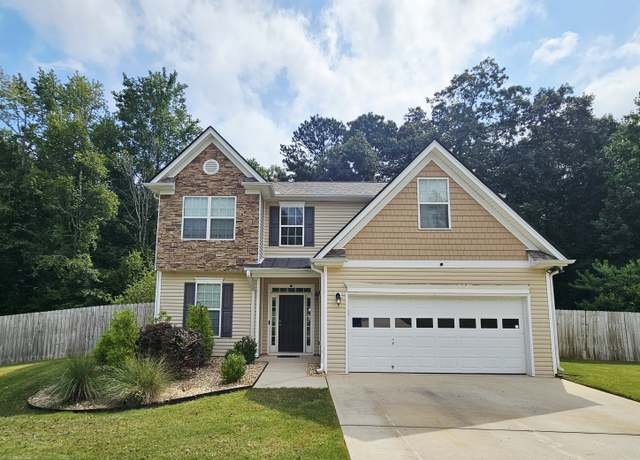 Property at 204 Sandstone Dr, Hampton, GA 30228, 4 beds, 2.5 baths