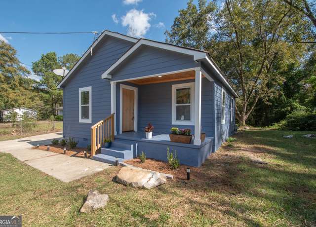 Property at 212 Poplar St, Hogansville, GA 30230, 3 beds, 2 baths