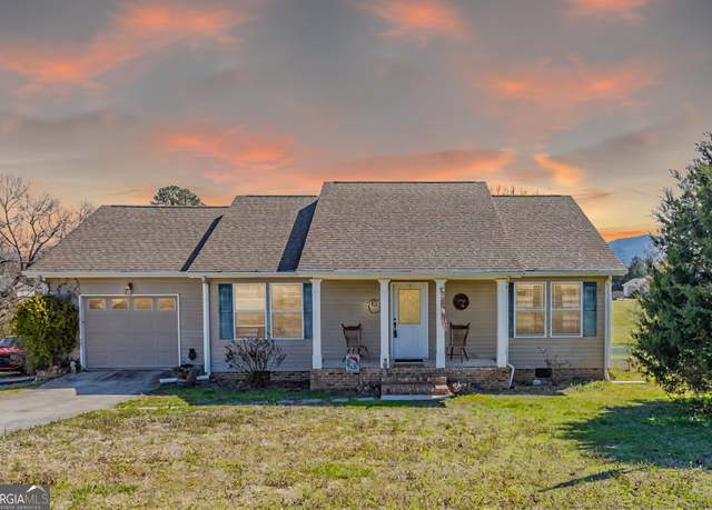 Property at 183 Akins Rd, Chickamauga, GA 30707, 3 beds, 2 baths