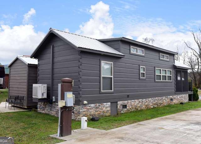 Property at 101 Porch View Cir #121, Blairsville, GA 30512, 2 beds, 1 bath