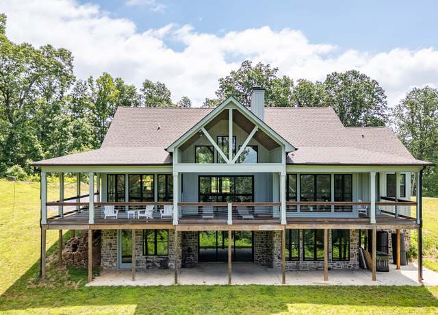 Property at 4384 Round Pond Rd, Lafayette, GA 30728, 5 beds, 3 baths