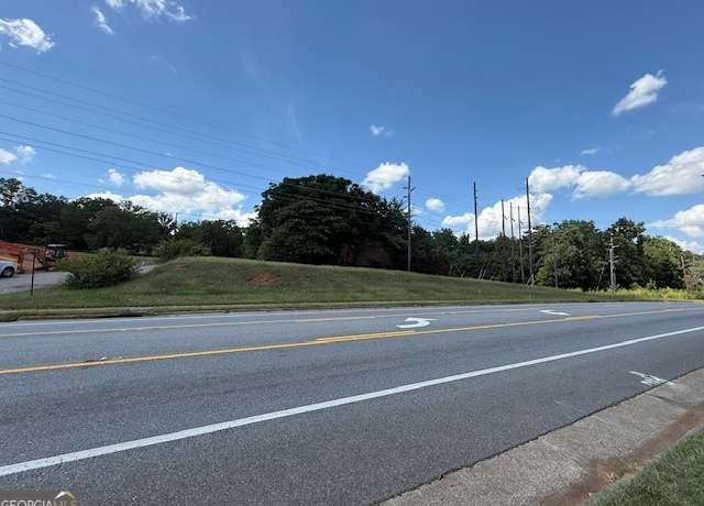 Property at 1101 W Hancock St, Milledgeville, GA 31061