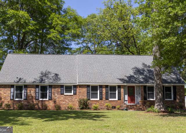 Property at 4661 N Beechwood Dr, Macon, GA 31210, 4 beds, 2.5 baths