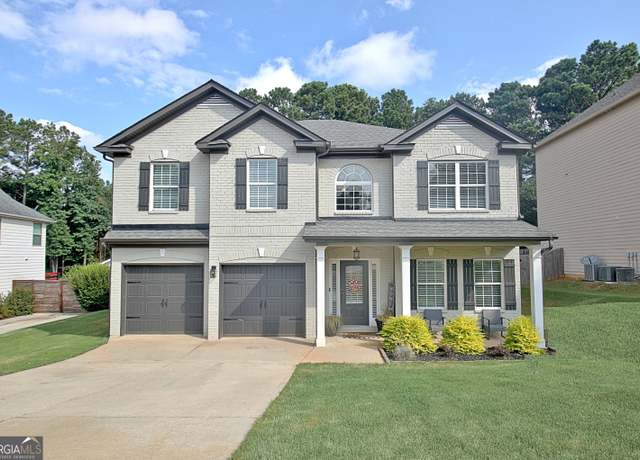 Property at 54 Canyon View Dr, Newnan, GA 30265, 4 beds, 2.5 baths
