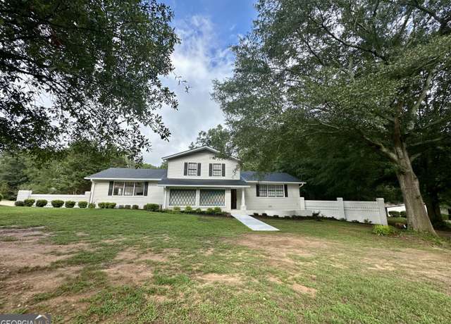 Property at 235 Minish Lake Rd, Commerce, GA 30530, 4 beds, 3.5 baths
