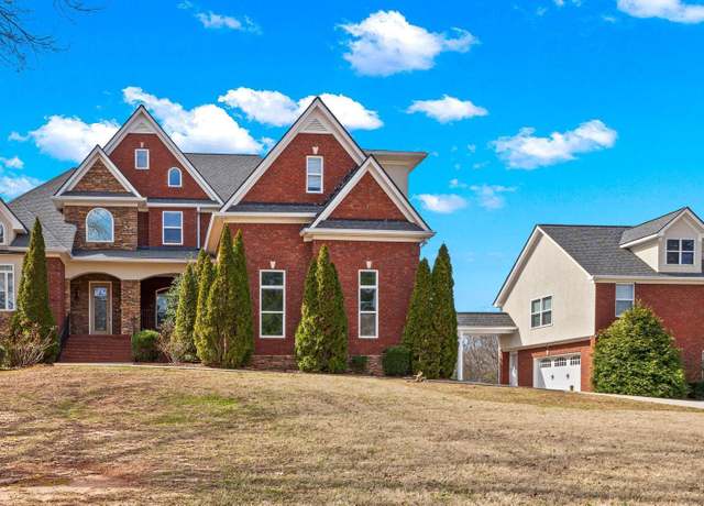 Property at 560 Birkdale Dr, Fayetteville, GA 30215, 7 beds, 7 baths