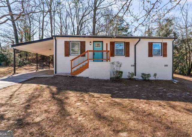 Property at 3650 Adkins Rd NW, Atlanta, GA 30331, 3 beds, 2 baths