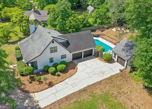 Property at 332 Judy Dr, Mcdonough, GA 30253, 3 beds, 2.5 baths