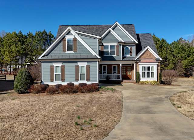 Property at 13 Farm View Ct NW, Rome, GA 30165, 4 beds, 3 baths