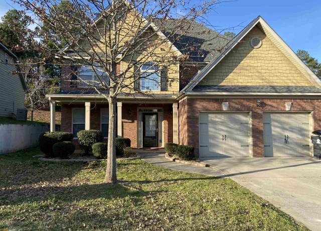 Property at 7495 St David St, Fairburn, GA 30213, 4 beds, 2.5 baths