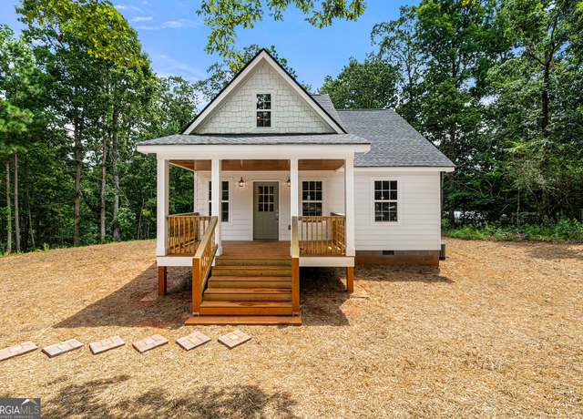 Property at 509 Tree Rdg, Carrollton, GA 30116, 3 beds, 2 baths