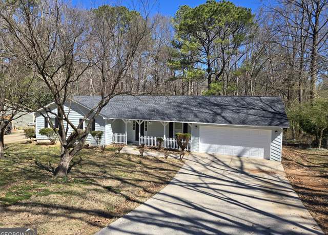 Property at 554 Fieldstream Way, Lawrenceville, GA 30044, 4 beds, 2 baths