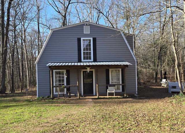 Property at 521 Hope Dr, Comer, GA 30629, 2 beds, 2 baths
