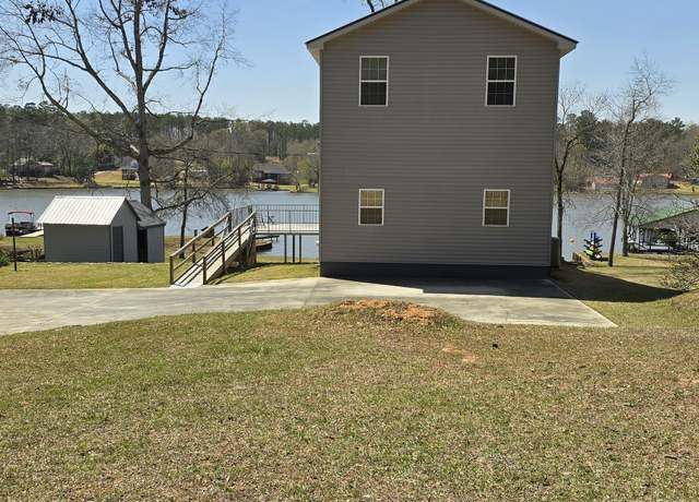 Property at 935 Alcovy North Dr, Mansfield, GA 30055, 5 beds, 3.5 baths