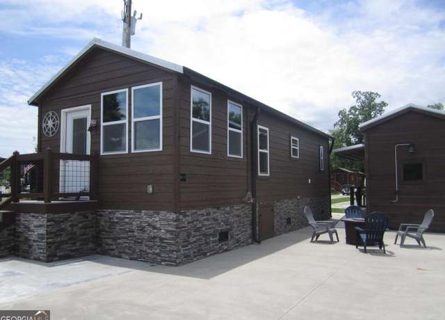 Property at 15 Misty Valley Rd, Blairsville, GA 30512, 2 beds, 1 bath