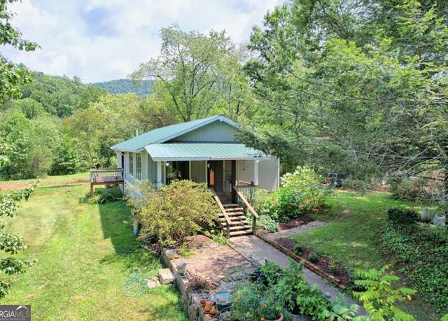 Property at 66 Stella Ln, Rabun Gap, GA 30568, 3 beds, 2 baths