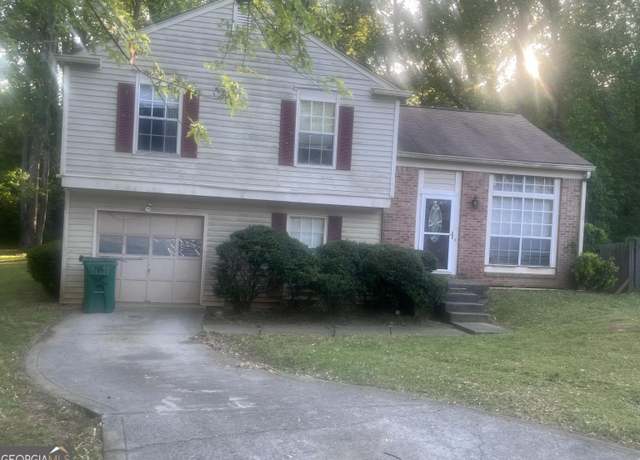 Property at 1975 Longwood Ct, Lithonia, GA 30058, 3 beds, 2 baths