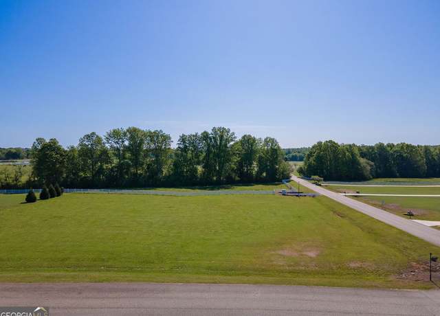 Property at 121 Triple Crown Way, Forsyth, GA 31029