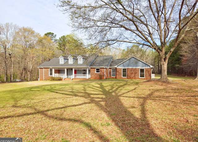 Property at 1055 Mobley Bridge Rd, Hogansville, GA 30230, 3 beds, 2.5 baths