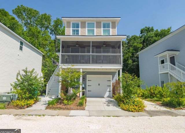 Property at 138 Mohr Club Dr, Darien, GA 31305, 4 beds, 3.5 baths