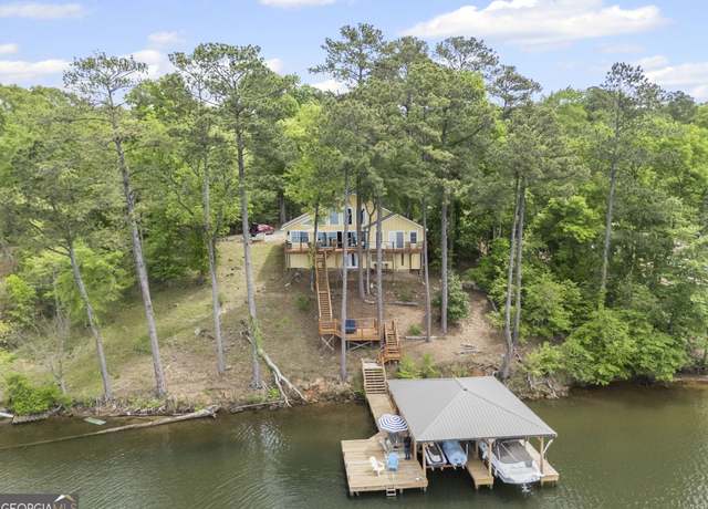 Property at 43 Cowan Ct, Mansfield, GA 30055, 3 beds, 3 baths